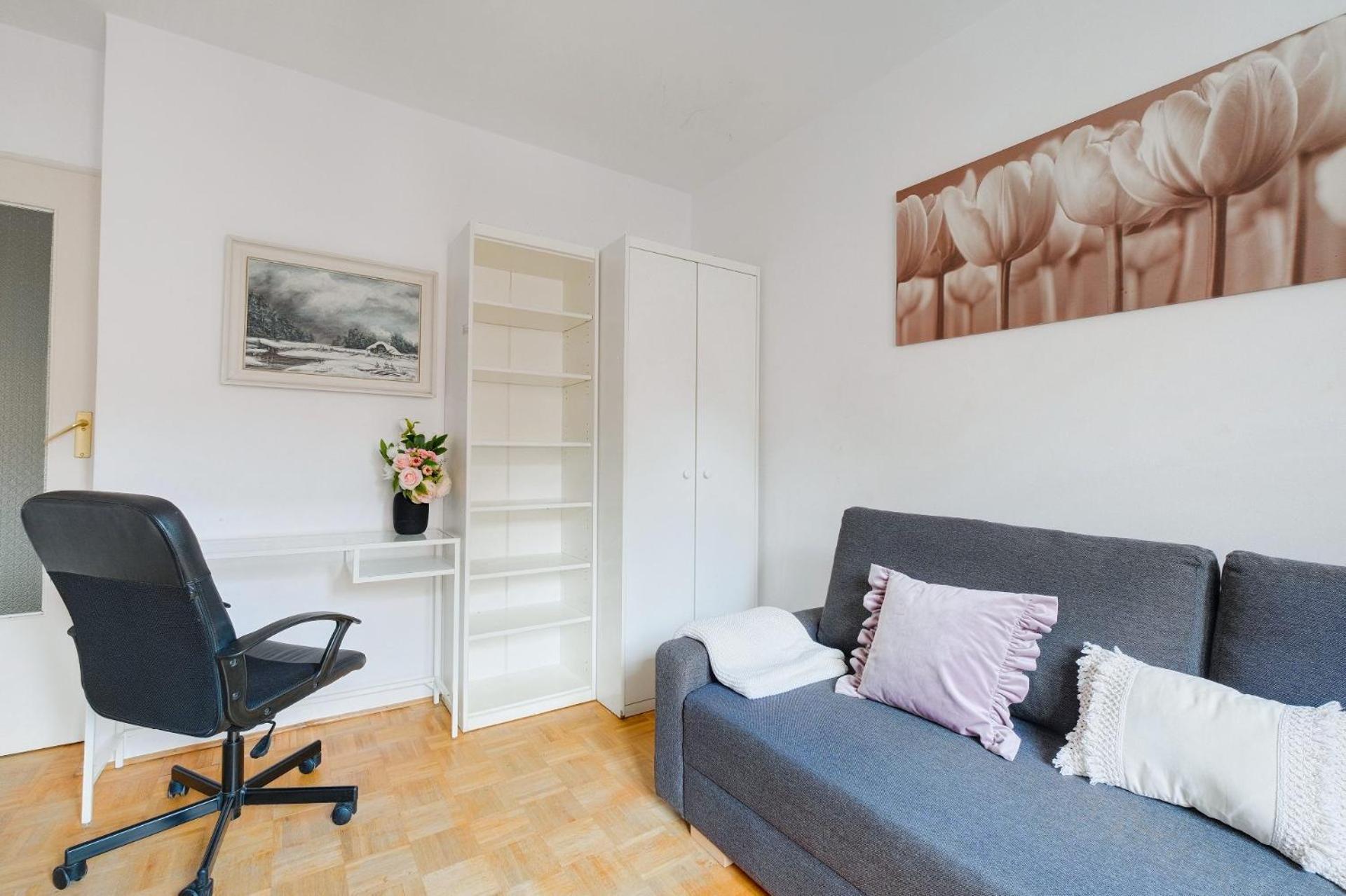 Spacious Apartment In Green Location Warschau Exterior foto
