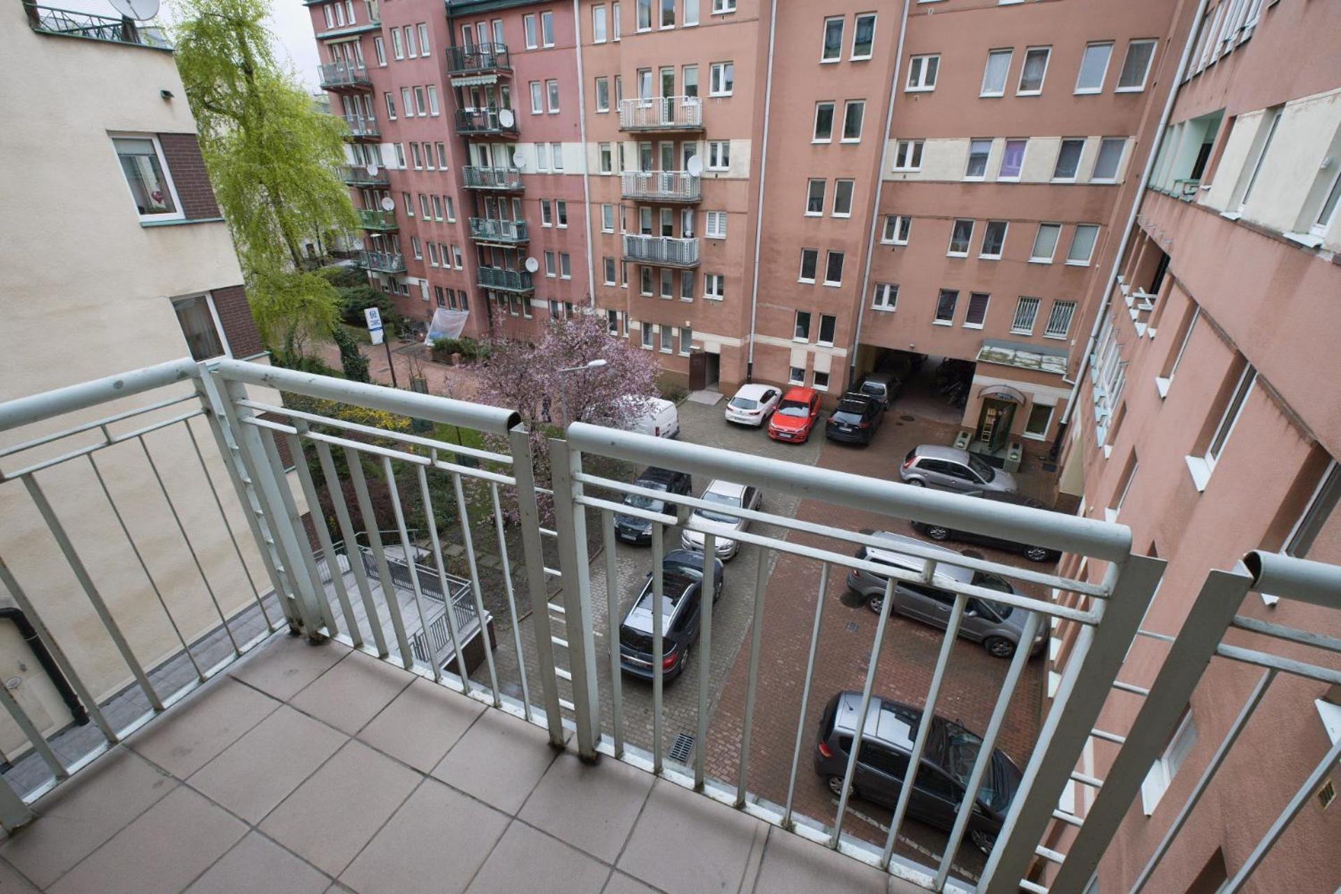Spacious Apartment In Green Location Warschau Exterior foto